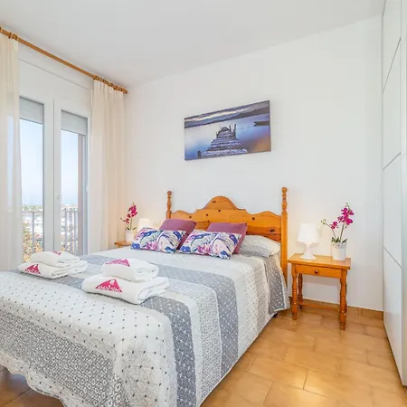 Basic Comfort Gran Reserva 0103 Apartment Empuriabrava