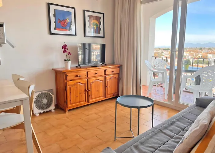 Basic Comfort Gran Reserva 0103 Apartamento *